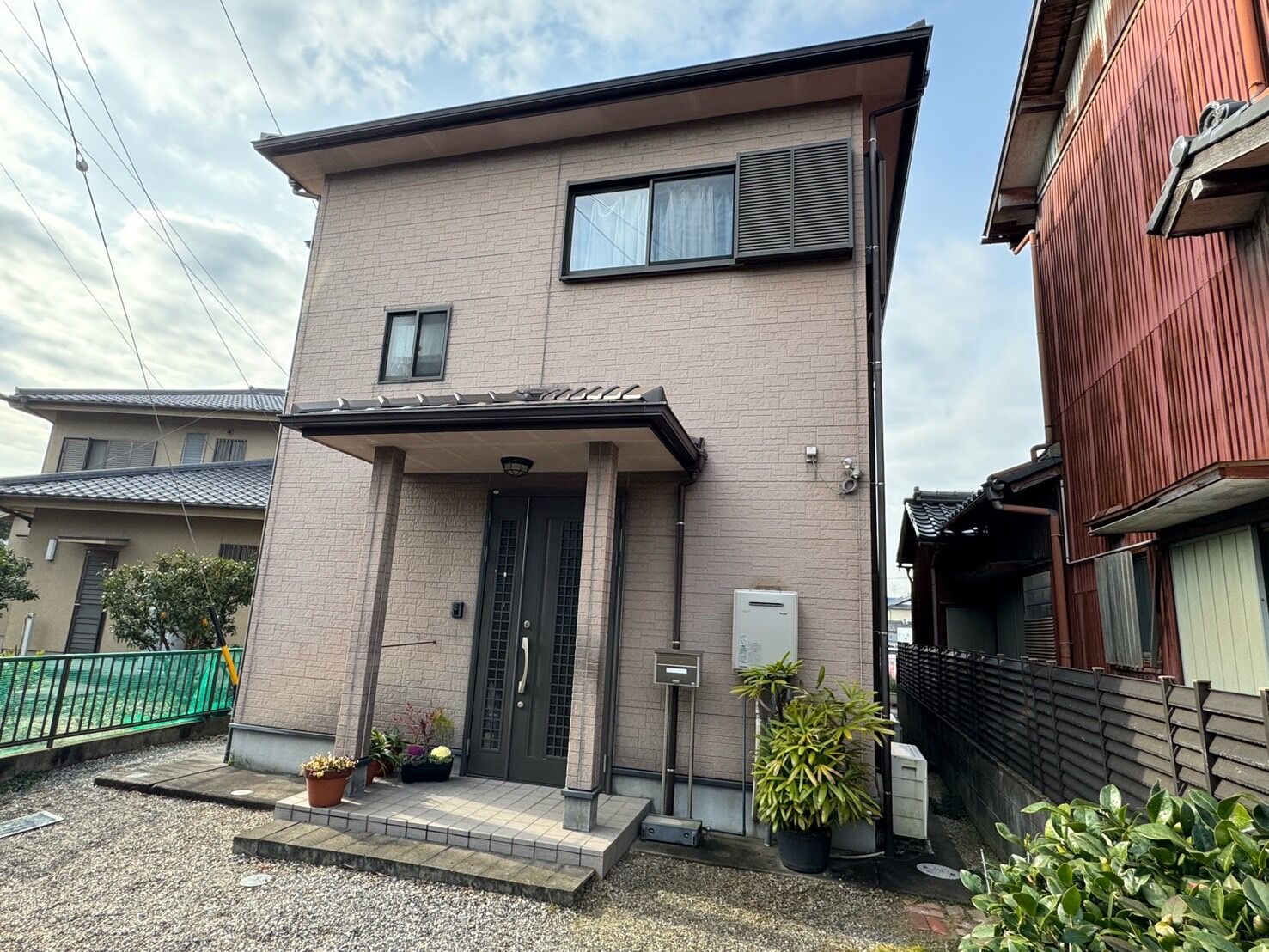 半田市　外壁塗装・防水工事　I様邸｜無機塗料で高耐久＆バルコニー防水も施工