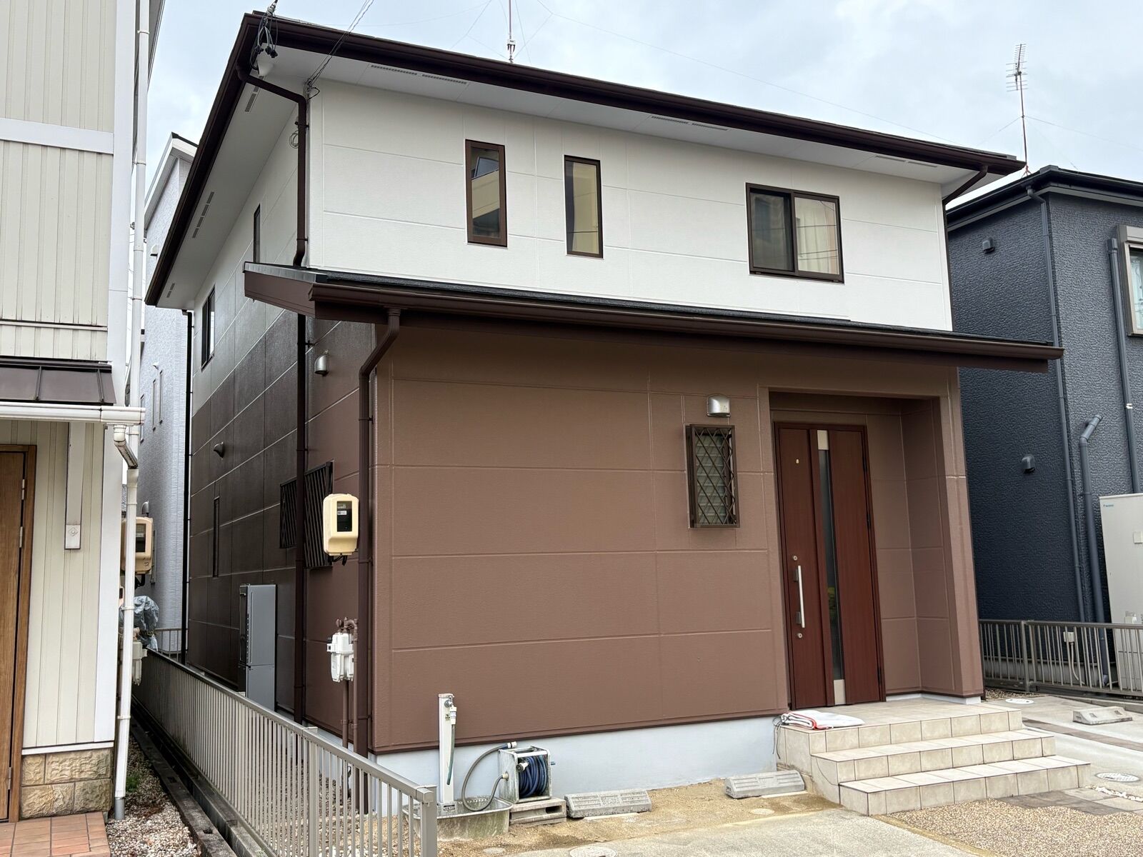 画像16141：東浦町・ちた歯科医院様｜外壁・屋根塗装、シーリング・防水工事