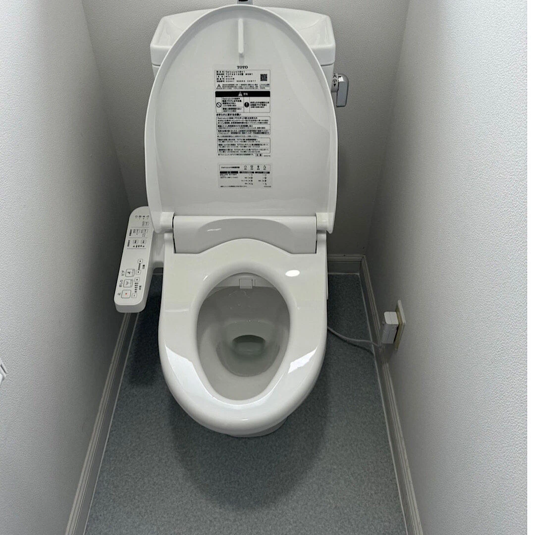 画像7340：東浦町　トイレ交換工事　N様邸